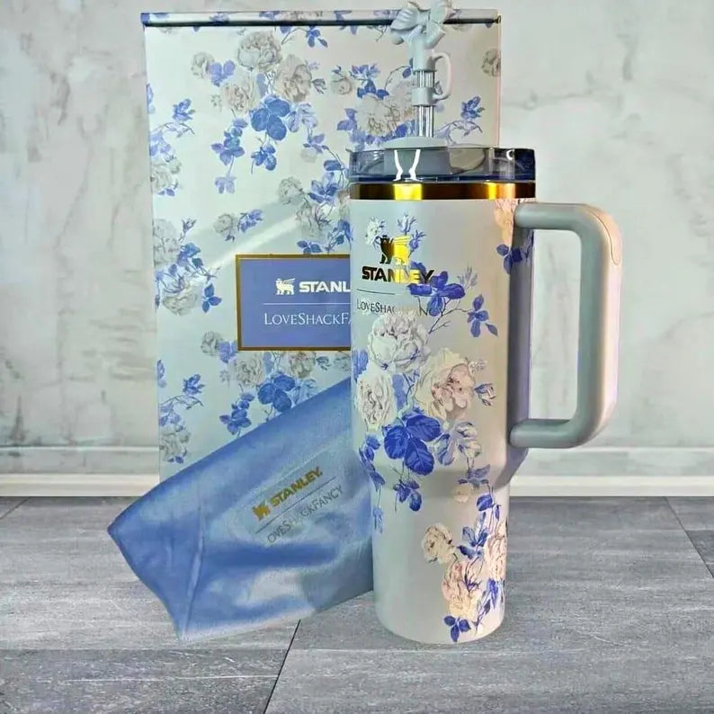 The Stanley x LoveShackFancy Quencher | 40 OZ Everblooming Rosettes